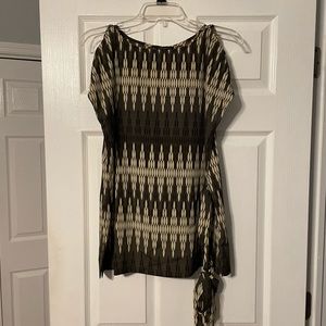 Banana Republic Geometric Print Blouse